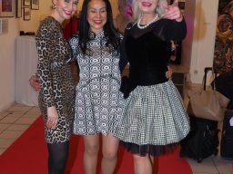 Fashion Show in der Contemplor Galerie Wien am 14. 03. 2024